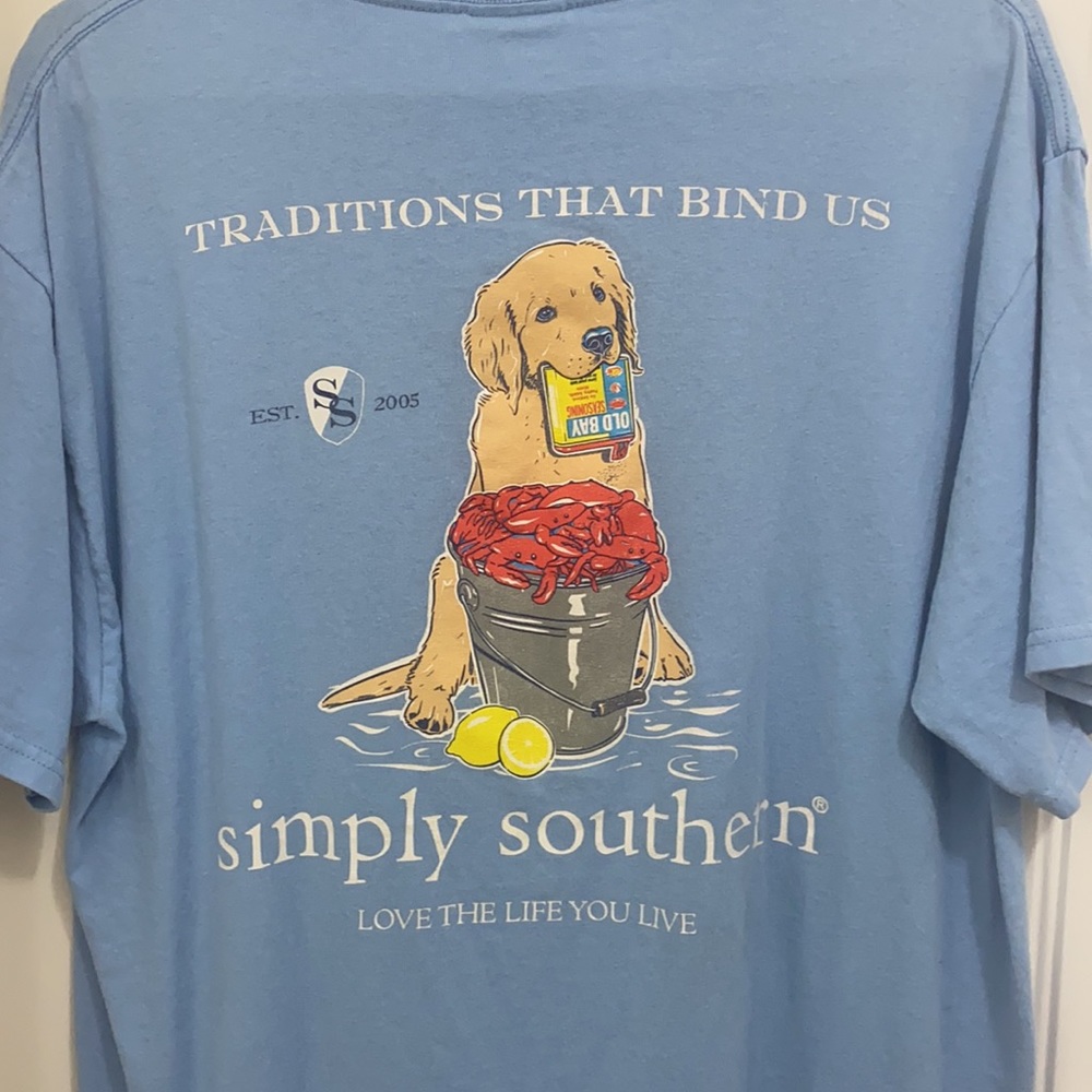 Soft blue simply southern tshirt 🐶🦞